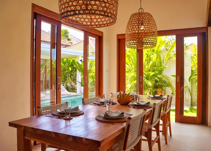 Seseh Beach-twin Celestine 3 Bedrooms With Private Pool-650 M To * Munggu