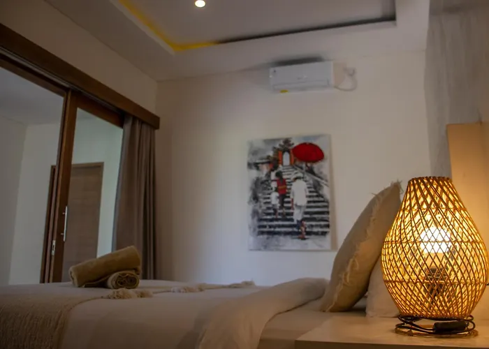 Ferienhaus Seseh Beach-twin Celestine 3 Bedrooms With Private Pool-650 M To Munggu