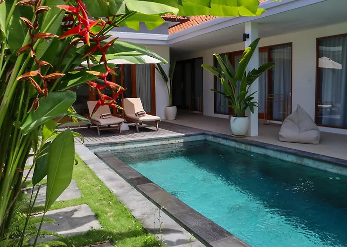 Seseh Beach-twin Celestine 3 Bedrooms With Private Pool-650 M To Ferienhaus Munggu